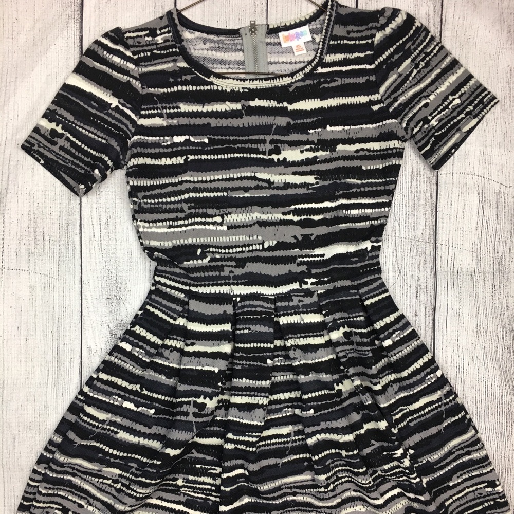 Lularoe Amelia